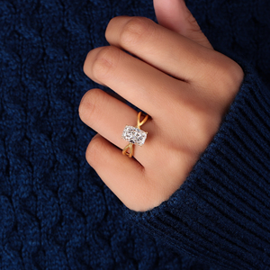 Anillo de Compromiso con Diamante Cultivado en Laboratorio, Corte Cojín, Oro de 14K, Diseño Infinito, Certificado IGI - Product Image 2