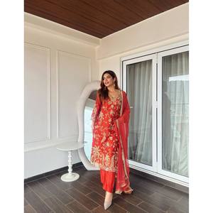 Conjunto de Traje de Satén Elegante para Mujer, Talla XL, con Diseño Floral, Bordado con Lentejuelas y Zari - Product Image 4