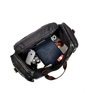 Bolsa de Viaje de Cuero Genuino con Ribete Marrón y Correas Ajustables, Duradera y a la Moda - Product Image 5