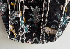 Sac à bandoulière matelassé pour femme, sac fourre-tout imprimé, sac à main à bandoulière rayée, sac de transport décontracté pour usage quotidien, cadeau pour elle - Product Image 5