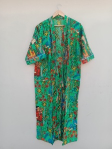 Kimono en coton imprimé jungle vert lime | Robe de chambre en coton faite à la main |   Vêtements de détente en coton imprimé - Product Image 4