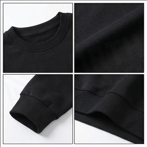 Sweat-shirt à col rond noir North Approach unisexe, coupe classique, en coton tricoté, style minimaliste, pour l'automne - Product Image 4