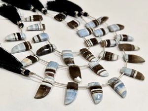 Perles d'opale naturelle en forme de couteau, taille briolette, 10x21mm, vendues par brin de 8 pouces de long - Product Image 2
