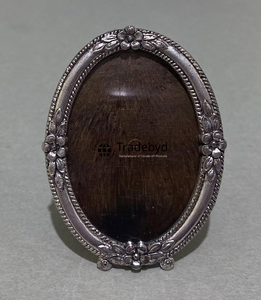 Marco de Fotos Metálico Premium, Elegante Exhibición de Fotos por Tradebyd - Product Image 1