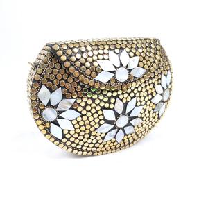 Bolso de Hombro Artesanal de Latón con Tachuelas y Madreperla, Marca God Grace Craft, Opción de Logotipo Personalizado, Elegante Bolso para Bodas y Fiestas - Product Image 4