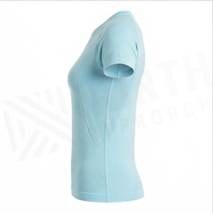 T-shirt de yoga sans couture à manches courtes et col rond bleu clair pour femme NA, respirant, couleur unie, vêtements de sport - Product Image 3