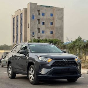 Toyota RAV4 Usado en Venta |   Usado en buen estado, excelente condición, conducción suave, sin accidentes, documentos en buen estado. - Product Image 2
