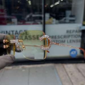 Gafas de Sol con Diamantes Moissanite Certificados VVS para Hombre, Lentes Amarillas Brillantes y Modernas, Ajuste Cómodo, con Revestimiento Antirreflectante - Product Image 4