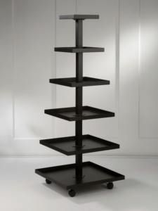 Présentoir carré à plusieurs niveaux de style minimaliste contemporain avec base robuste et roulettes - Product Image 6