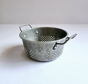 Durable Stainless Steel <b>Colander</b> With Side Handles For Easy Draining And Convenient Kitchen Food Preparation - Product Image 3