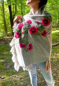 Châle en cachemire brodé Aari floral Paisley avec franges en laine et pompons, écharpe chaude d'hiver pour femme, étole traditionnelle - Product Image 5