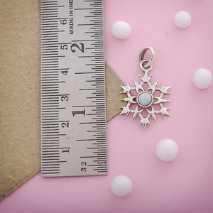 Pendentif flocon de neige en larimar naturel, argent sterling 925, pierre précieuse larimar bleue, fabricant de bijoux flocon de neige d'hiver - Product Image 3