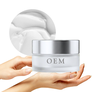 Crème éclaircissante pour le visage avec acide tranexamique Melaclear 2, extrait de Tremella, crème hydratante blanchissante pour les taches brunes et les peaux inégales - Product Image 3