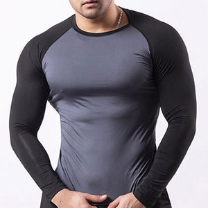 Chemises de compression pour hommes avec tissu flexible, structure ajustée au corps et coutures durables pour les entraînements intenses - Product Image 1