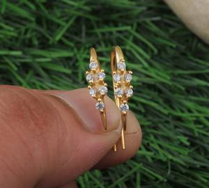 Boucles d'oreilles pendantes de luxe faites à la main en argent sterling 925 massif avec pierres CZ, idéales pour un mariage, un anniversaire ou comme cadeau de fête - Product Image 1