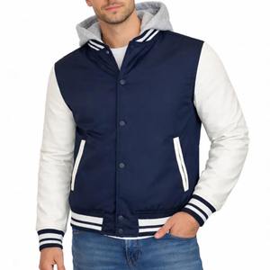 Veste varsity à capuche pour homme, streetwear d'hiver, coupe-vent, épaisse, couleur unie, fermeture à boutons recouverts, capuche amovible, 100% polyester - Product Image 3