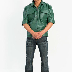 Chemise en cuir véritable pour homme à manches courtes avec logo personnalisé OEM, col rabattu, style streetwear hiver, poche en cuir - Product Image 3