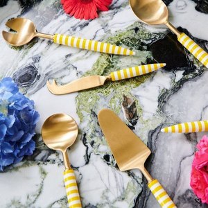 Ensemble de Couverts de Luxe en Acier Inoxydable avec Manche en Résine Moderne – Cuillère, Fourchette, Couteau – Vaisselle Réutilisable pour Fêtes, Écologique et Compatible Lave-Vaisselle - Product Image 2