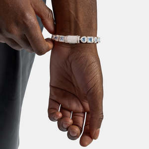 Bracelet tennis de luxe en moissanite bleu clair, en argent sterling 925, avec halo multi-formes, bijoux fins - Product Image 1