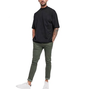T-shirt unisexe streetwear grande taille 100% coton tricoté avec logo personnalisable sur le devant, style vintage et coupe oversize - Product Image 5