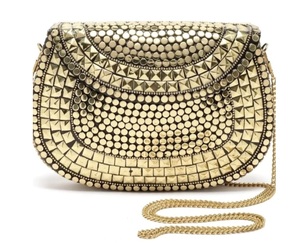 Bolso de mano chapado en oro con tachuelas y correa de cadena, diseño de moda de forma irregular - Product Image 1