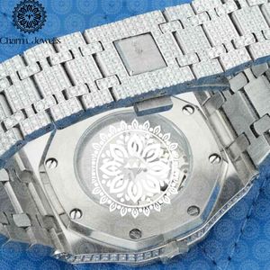 Montre de luxe pour homme Charm Jewells en acier inoxydable, boîtier de 40 mm, accents de diamants, mouvement mécanique analogique, date automatique, bouton poussoir - Product Image 2
