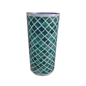 Ensemble de 3 pots et jardinières modernes en os et résine à motifs roses, écologiques, pour la décoration intérieure et la décoration des plantes - Product Image 6