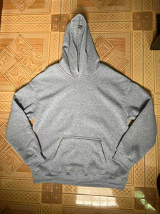 Ensemble confortable unisexe hiver : sweat à capuche et short en molleton de coton brodé, coupe ample - Product Image 5