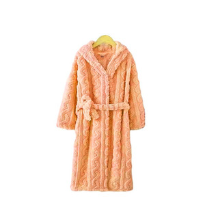 Bata Larga de Forro Polar Suave para Mujer, con Capucha y Mangas Largas, Diseño Tejido de Color Liso, Ideal para el Invierno - Product Image 3