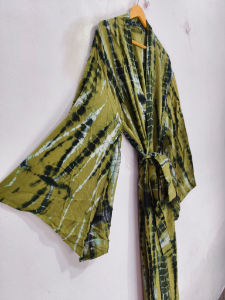Robe longue kimono en soie Bridel, patchwork, pour couvrir le bikini, vêtement de nuit, kimono en sari indien vintage recyclé fait main - Product Image 4