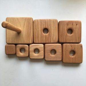 Jouet d'empilage d'anneaux pour l'éducation précoce, jouet en bois décoratif pour bébés et enfants - Product Image 3