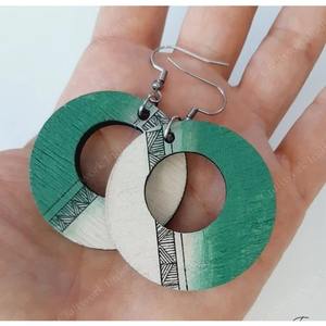 Boucles d'oreilles longues en bois vert citron écologiques, faites à la main, bijoux de mode pour occasions spéciales au meilleur prix du marché - Product Image 4