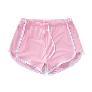 Shorts en maille polyester, best-seller, coupe idéale pour une meilleure tenue et une flexibilité accrues, pour femmes. - Product Image 1