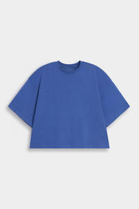 Camiseta de Cuello Redondo Azul Rey para Mujer, Hecha en Pakistán, con el Mejor Material, Cómoda, Estilo Informal para el Día a Día - Product Image 5