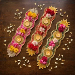 Chemin de table artisanal en tissu pour Diwali avec porte-diya et roses colorées, décoration traditionnelle pour la maison - Product Image 6