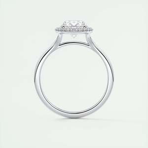 Anillo de compromiso con halo de diamantes cultivados en laboratorio de corte ovalado de 2.10 quilates con un halo oculto de estilo francés en oro blanco de 14k. - Product Image 5