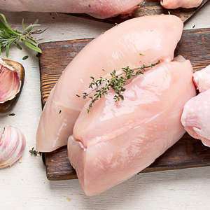 Precio de Fábrica, Filete de Pechuga de Pollo Envasado al Vacío de Alta Calidad, Carne de Aves Halal, Pollo Congelado en Porciones, Carne Premium - Product Image 3