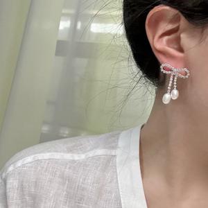 Pendientes Colgantes de Moda Coreana Delicados y Versátiles, con Borla, Lazo y Perla Frescos y Dulces para Mujer - Product Image 4