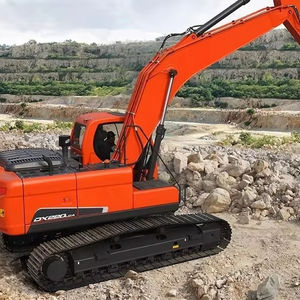 Excavadora Usada Profesional de 3 Toneladas con Orugas, Controles Hidráulicos de Precisión y Cabina de Seguridad Totalmente Cerrada para Excavación - Product Image 1