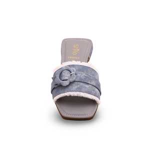 Pantoufles de sport formelles bleu ciel FR8068 - Product Image 1