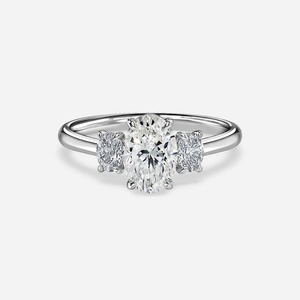 Anillo de compromiso de oro amarillo de 14 quilates con diamante ovalado de 1.5 quilates cultivado en laboratorio, proveedor de joyería personalizada - Product Image 2