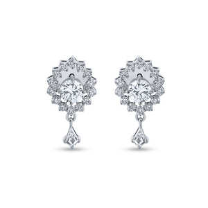 Pendientes Abiertos de Flor de Oro con Diamantes Cultivados en Laboratorio PureCarat, Joyería Fina Elegante y Única - Product Image 5