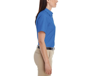 Blusa de Mujer al por Mayor 2027 OEM/ODM con Logotipo Personalizado, Transpirable, Corte Regular, con Botones, Estilo Casual, Manga Corta - Product Image 2