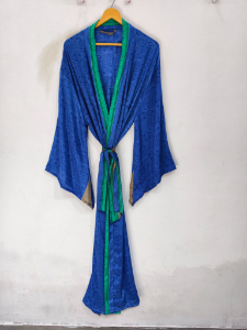Robe en soie longue jusqu'aux chevilles, robe multicolores, robe de nuit, robe indienne vintage en soie recyclée, kimono en sari - Product Image 6