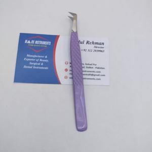 Pince à cils volume russe de marque privée en acier inoxydable violet avec outil d'extension de cils à bout pointu - Product Image 4