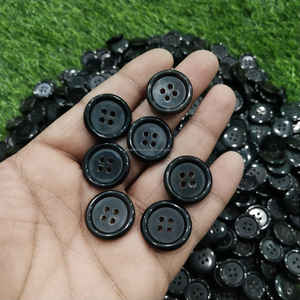 Botón de Cuerno de Búfalo Negro Auténtico Hecho a Mano de Calidad Premium, Pulido Natural, Accesorio para Costura y Manualidades - Product Image 4