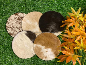 Nouveau Mini sous-verres en peau de vache véritable sous-verres en peau de vache assortis sous-verres en peau de vache décorations de fête faveurs de mariage décorations de mariage - Product Image 3