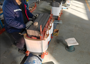 Transformador de Distribución Trifásico Sumergido en Aceite de 50kVA-2500kVA, Estándar IEC, para Suministro de Energía Industrial, 10kV 400V - Product Image 4