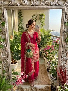 Costume Salwar Kameez Sharara pour femmes pakistanaises, style indien, tenue de fête musulmane avec protection solaire et matériaux recyclés - Product Image 4