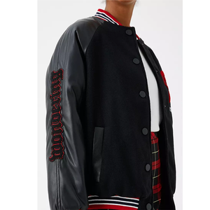 Vestes Lettermen confortables fabriquées en tissu de haute qualité, légères et de qualité supérieure pour femmes - Product Image 3